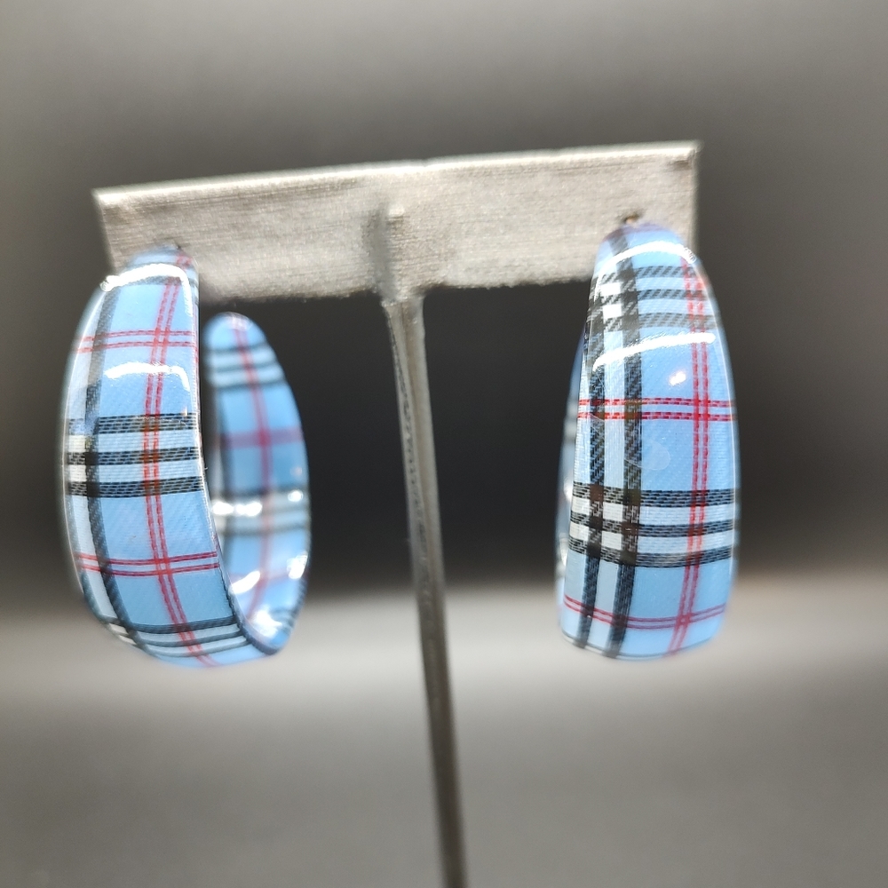 Blue plaid hoop earrings